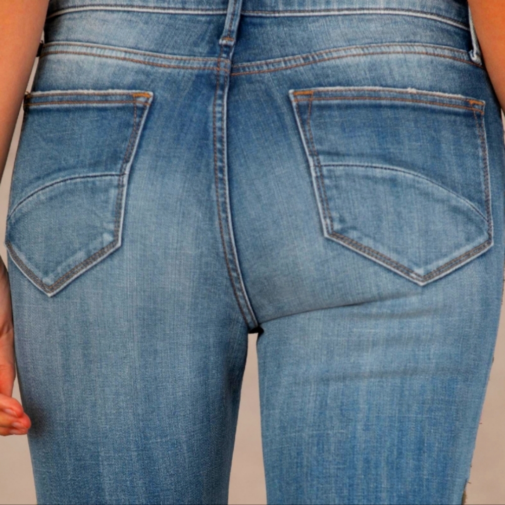 Driftwood Jackie Embroidery Jeans...Size 27 - Picture 11 of 11